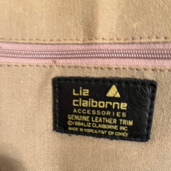 Purse - Picture 5 of 5